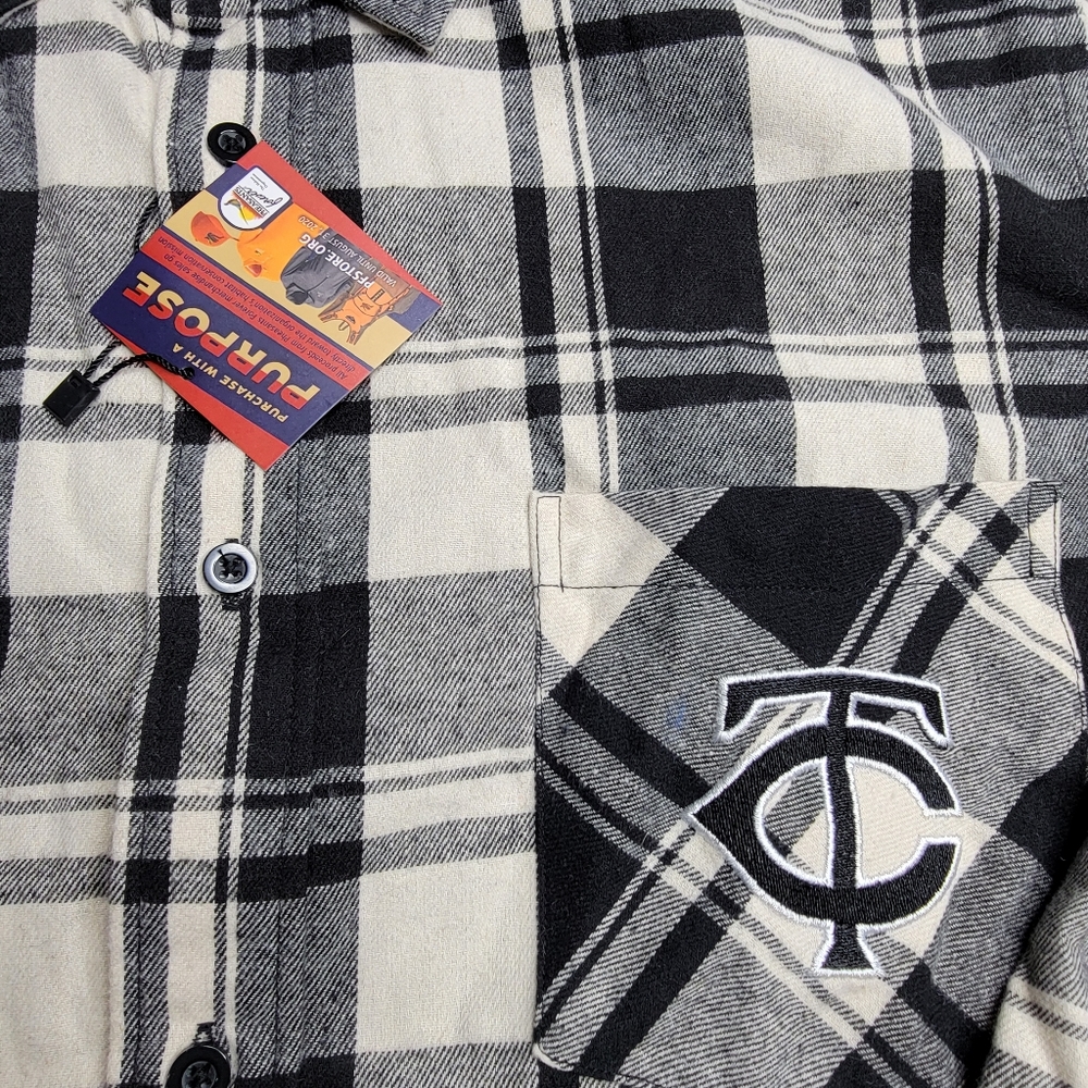 Minnesota twins logo Flannel. NEW - Picture 2 of 5